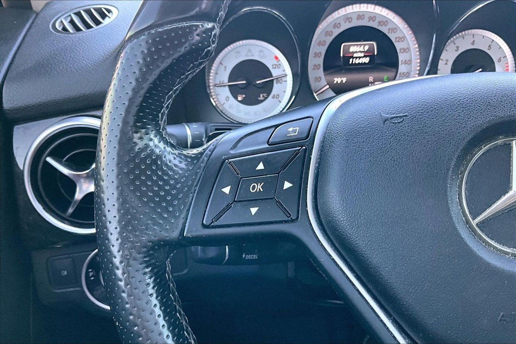 Used 2015 Mercedes-Benz GLK 350 4MATIC image 18