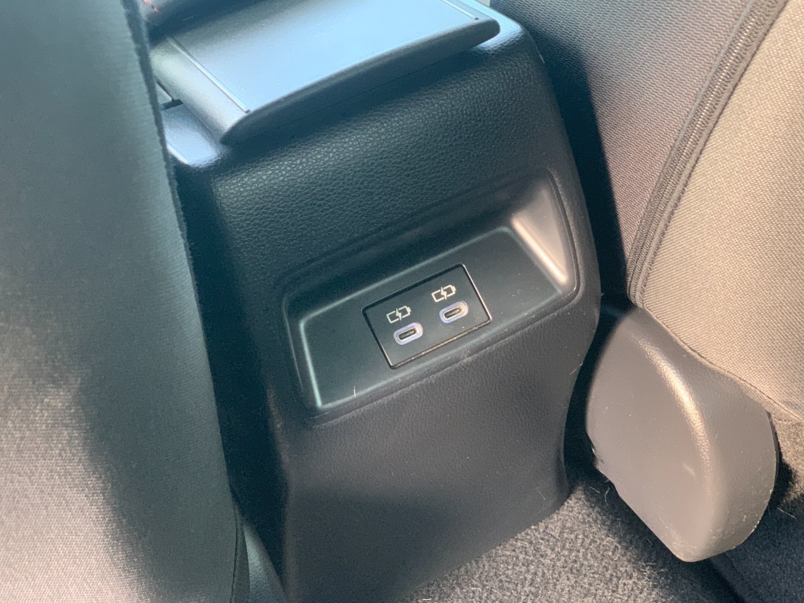 Used 2023 Toyota Corolla SE FWD image 16