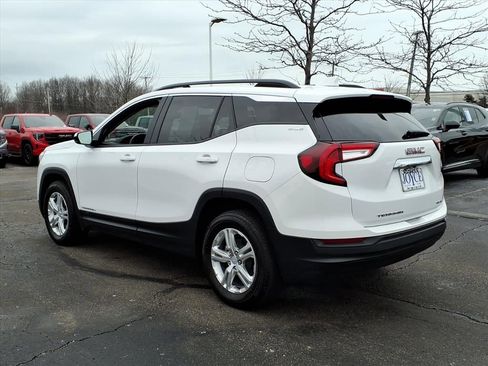 Certified 2022 GMC Terrain SLE w/ Driver Convenience Package image 29