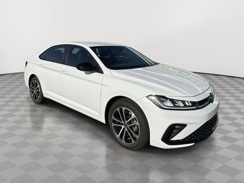 New 2025 Volkswagen Jetta Sport image 2