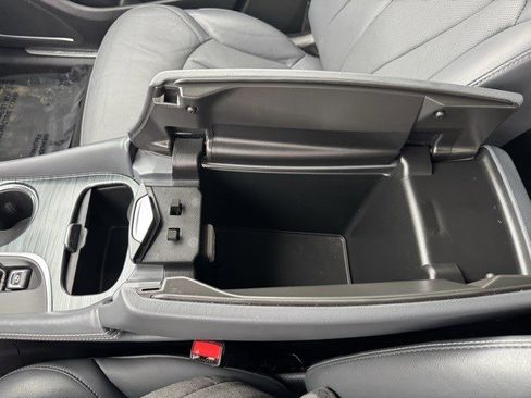 Used 2019 Buick Envision Premium image 23