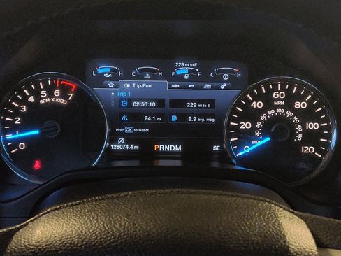 Used 2017 Ford F150 Lariat w/ Equipment Group 502A Luxury RWD image 23