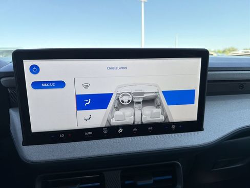 New 2026 Ford Maverick XLT FWD image 23