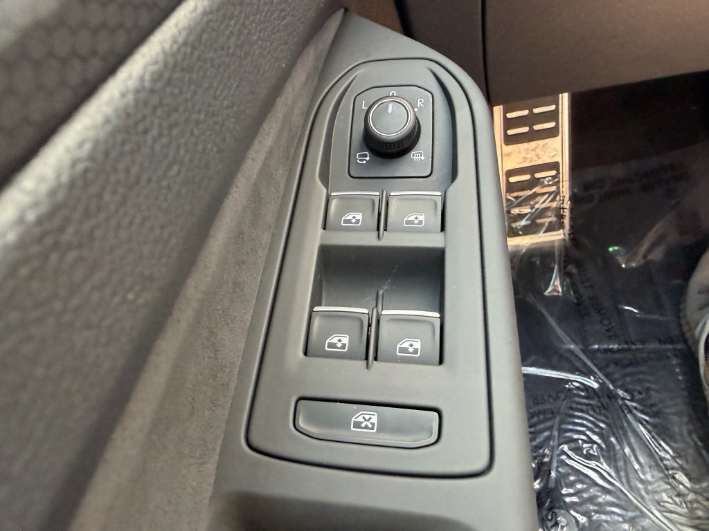 Used 2024 Volkswagen GTI S FWD image 25
