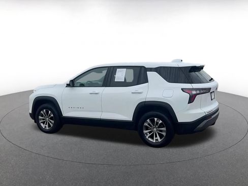 Used 2025 Chevrolet Equinox LT image 10