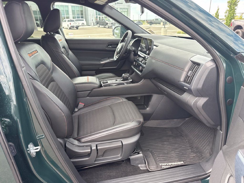 Used 2025 Nissan Pathfinder Rock Creek AWD/4WD image 29