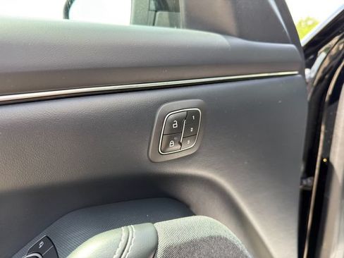 Used 2022 Ford Mustang Mach-E Premium RWD image 21