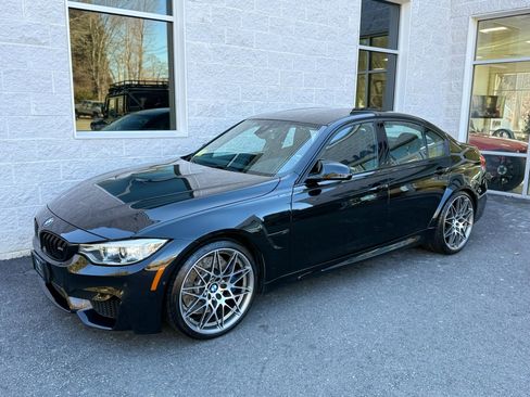 Used 2017 BMW M3 image 2