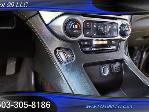 Used 2018 Chevrolet Suburban LT AWD/4WD image 23