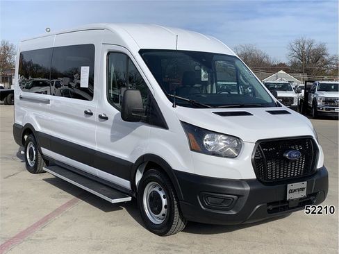 Used 2023 Ford Transit 350 XL image 3