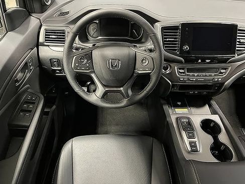 Certified 2024 Honda Passport EX-L image 22