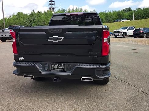 Used 2023 Chevrolet Silverado 1500 RST AWD/4WD image 17