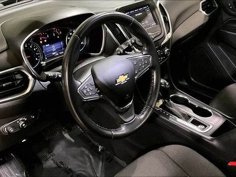 Used 2020 Chevrolet Equinox LT AWD/4WD image 17