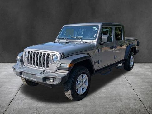 Used 2020 Jeep Gladiator Sport w/ Quick Order Package 24S AWD/4WD image 8
