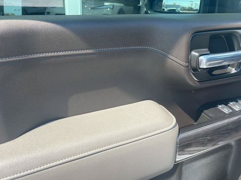 Used 2021 Chevrolet Silverado 2500 LTZ w/ LTZ Premium Package AWD/4WD image 14