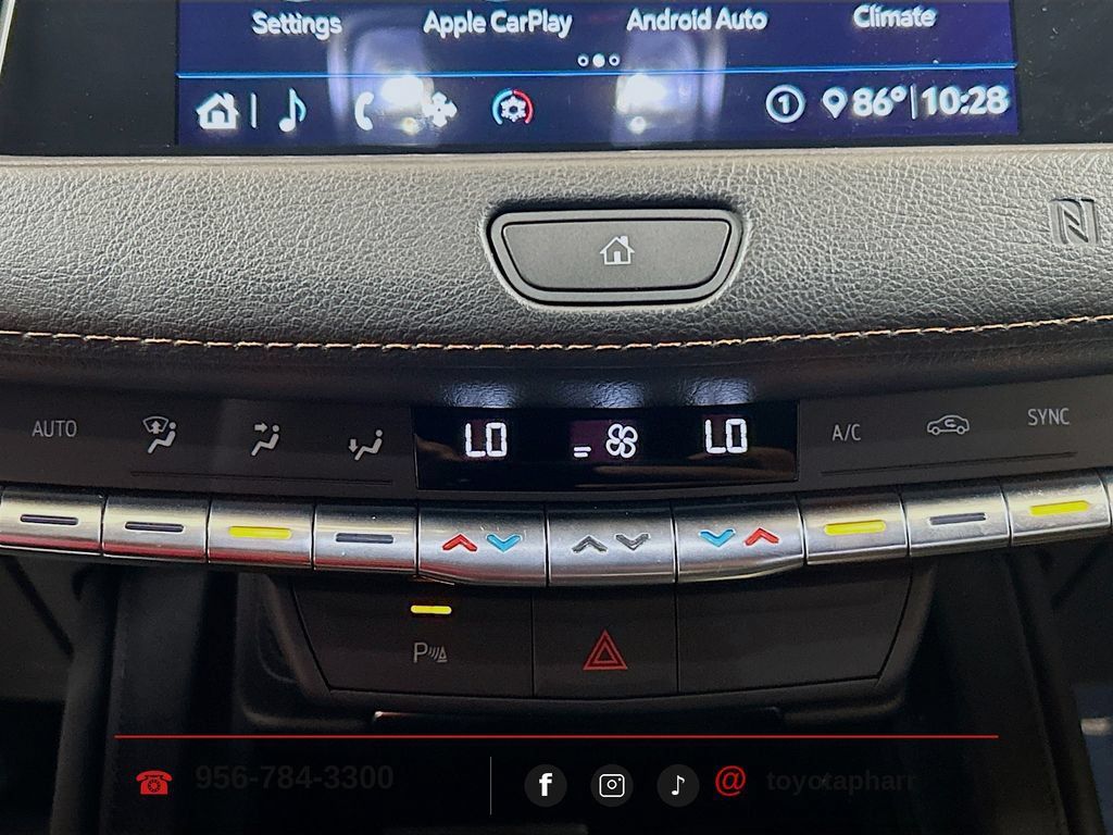 Used 2020 Cadillac XT4 Sport FWD image 14