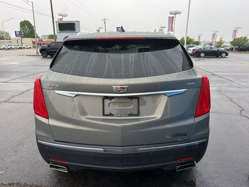 Used 2018 Cadillac XT5 Luxury w/ Driver Awareness Package image 6
