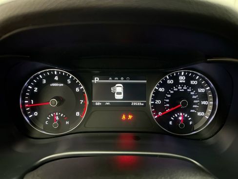 Used 2024 Kia Forte LXS FWD image 12