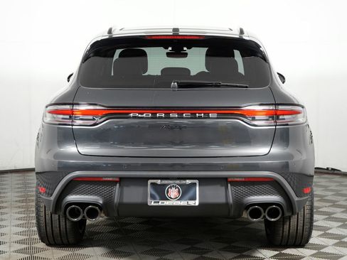 New 2026 Porsche Macan image 6
