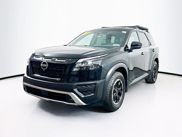 Used 2024 Nissan Pathfinder Rock Creek AWD/4WD image 3