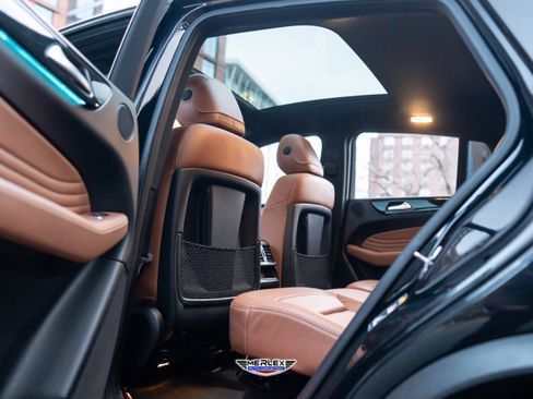 Used 2019 Mercedes-Benz GLE 43 AMG 4MATIC Coupe image 21