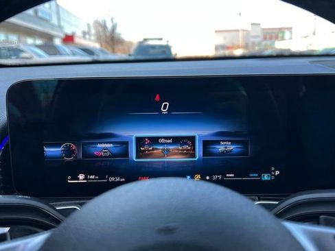 Used 2025 Mercedes-Benz GLB 250 GLB 250 w/ Winter Package image 28