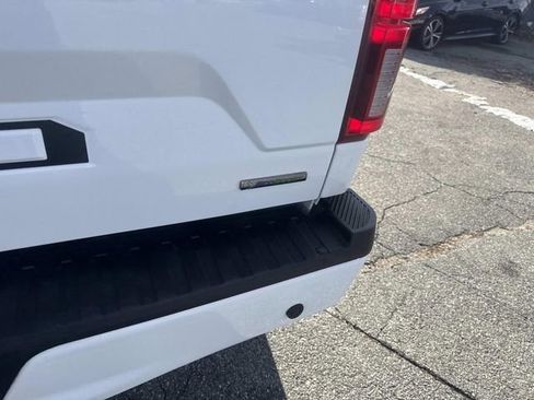 Used 2020 Ford F150 Lariat image 5