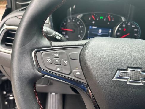 Used 2024 Chevrolet Equinox RS FWD image 24