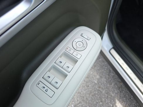 Certified 2025 Hyundai Santa Fe Calligraphy FWD image 19