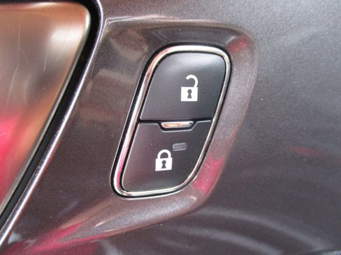 Used 2021 Ford Ranger Lariat w/ Equipment Group 501A High image 45