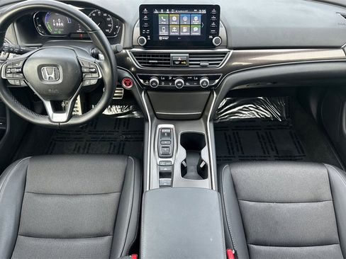 Used 2022 Honda Accord Sport image 12