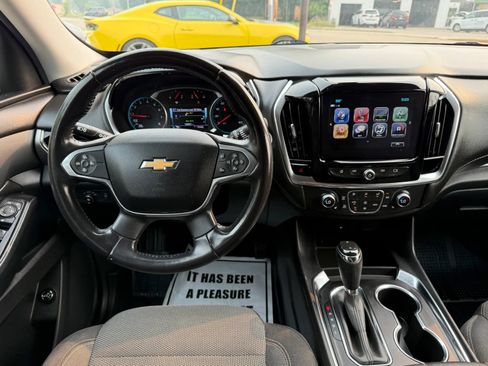 Used 2019 Chevrolet Traverse LT AWD/4WD image 32