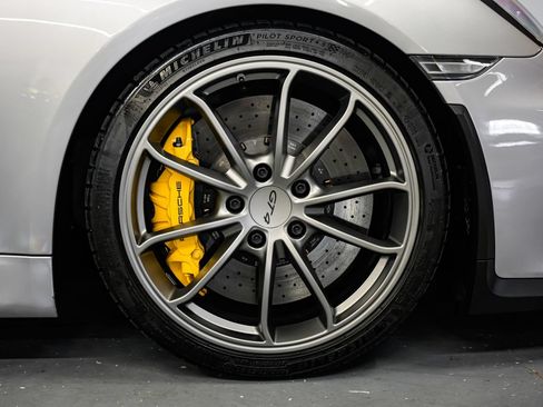 Used 2016 Porsche Cayman GT4 RWD image 42