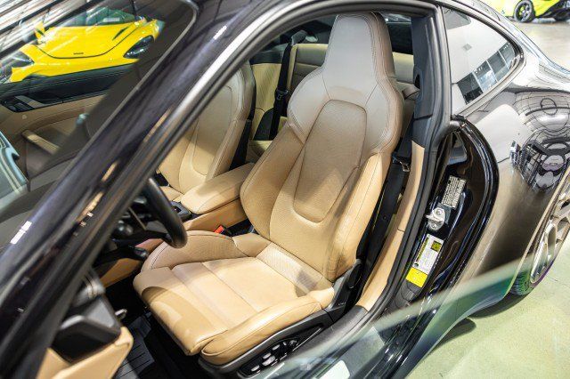 Used 2021 Porsche 911 Carrera S RWD image 13