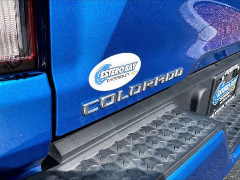 Used 2023 Chevrolet Colorado LT w/ LT Convenience Package RWD image 9