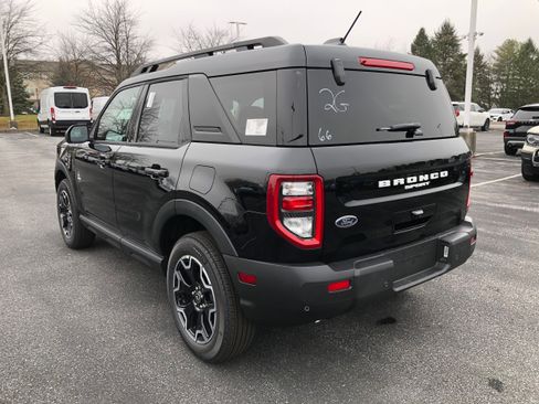 New 2025 Ford Bronco Sport Outer Banks image 3