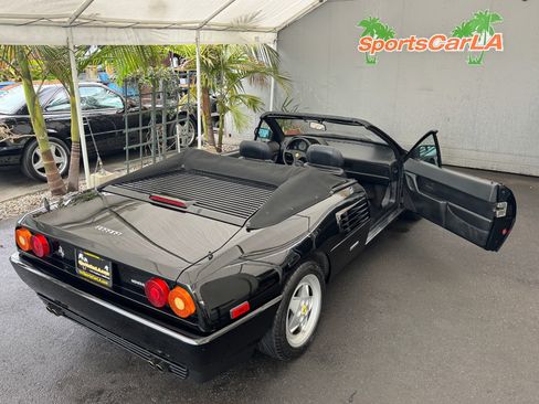 Used 1990 Ferrari Mondial T Cabriolet image 3