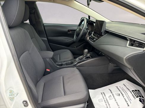 Used 2024 Toyota Corolla LE image 15
