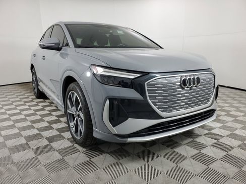 Certified 2024 Audi Q4 e-tron Premium image 2