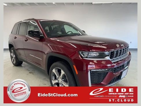 New 2026 Jeep Grand Cherokee Limited image 1
