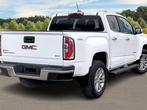 Used 2015 GMC Canyon SLT image 12