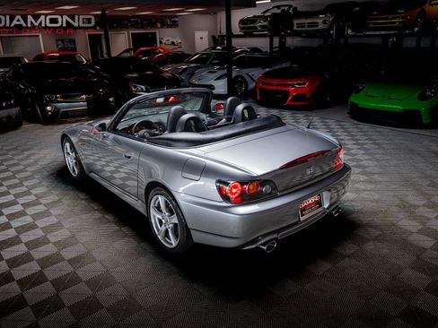 Used 2008 Honda S2000 image 4