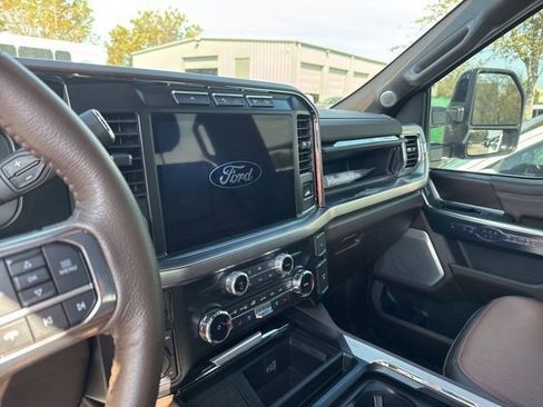 Used 2024 Ford F250 King Ranch image 5