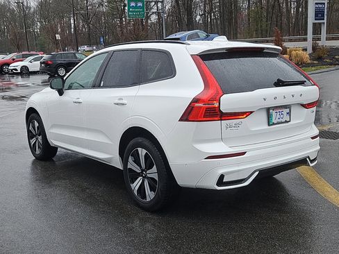 Used 2025 Volvo XC60 T8 Plus w/ Climate Package image 26