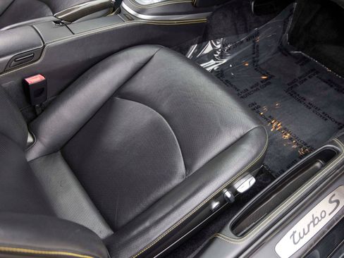 Used 2011 Porsche 911 Turbo S AWD/4WD image 70