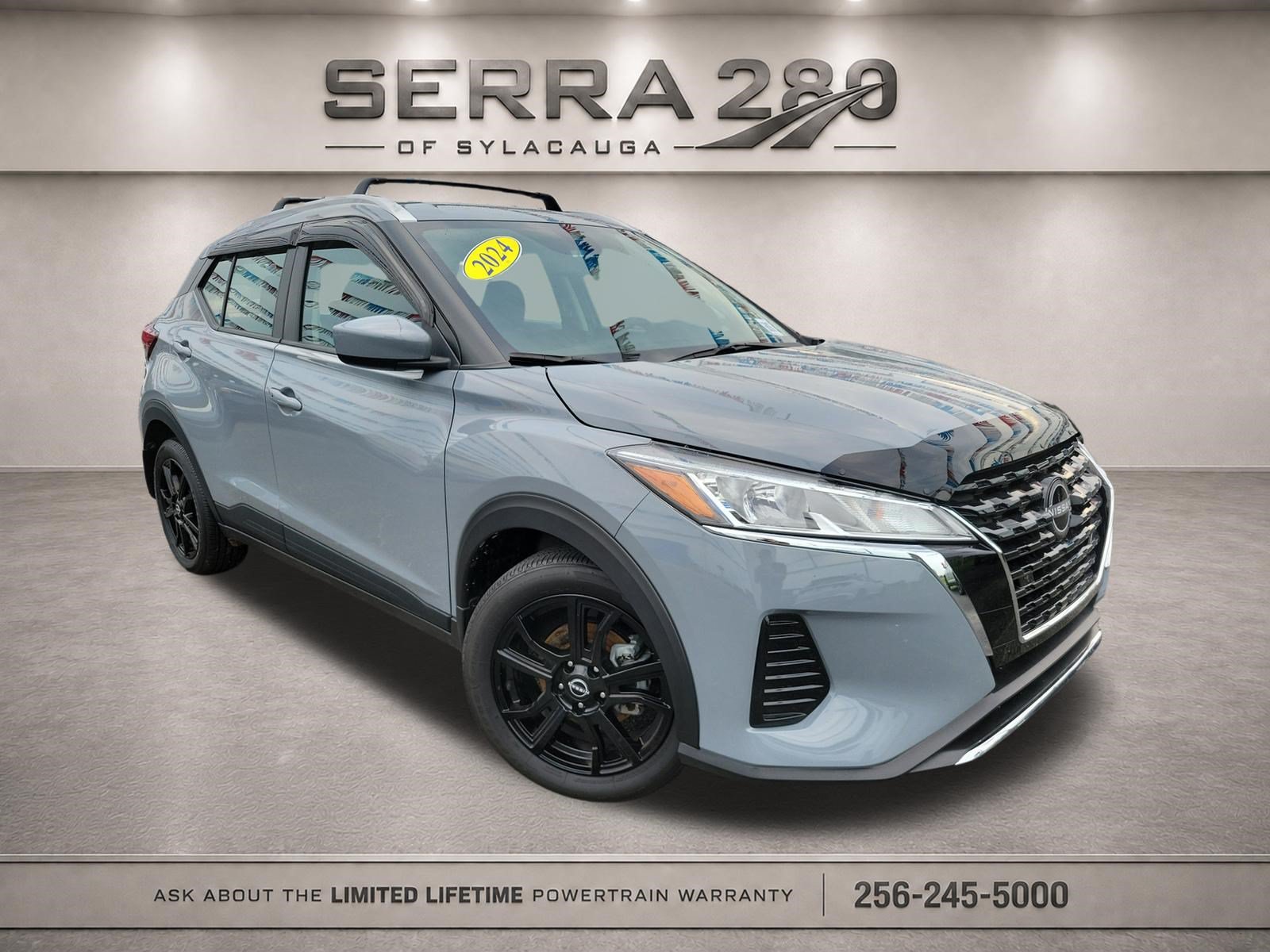 Used 2024 Nissan Kicks SV w/ Interior Electronics Package FWD image 1