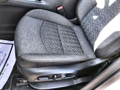 Used 2024 Chevrolet Equinox LT w/ LPO, Floor Liner Package FWD image 12