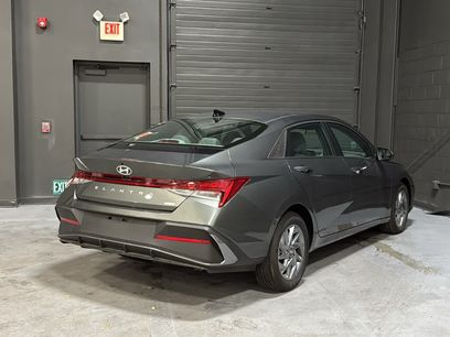 Used 2025 Hyundai Elantra Hybrid