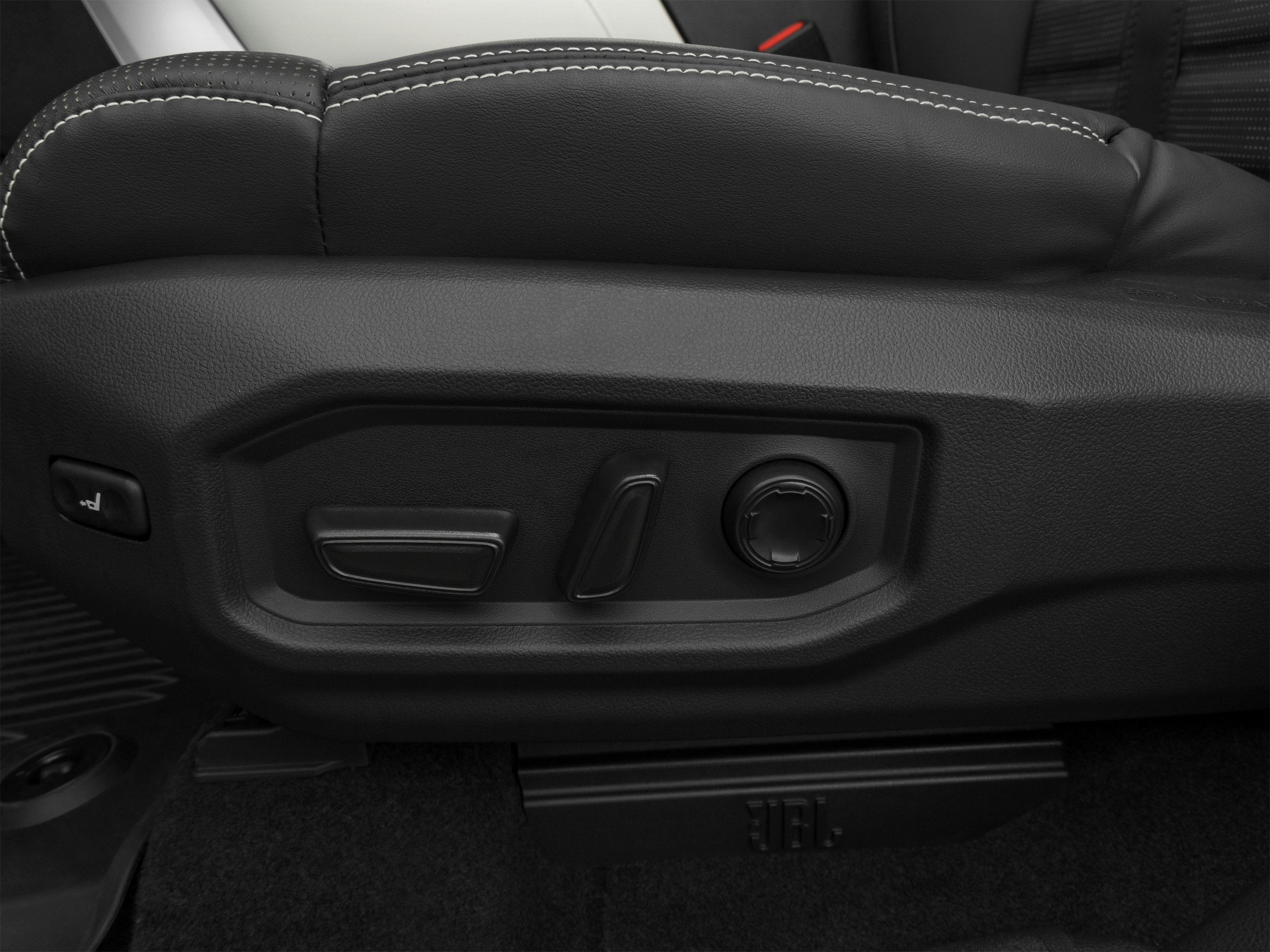 Used 2024 Toyota Sequoia Capstone AWD/4WD image 24