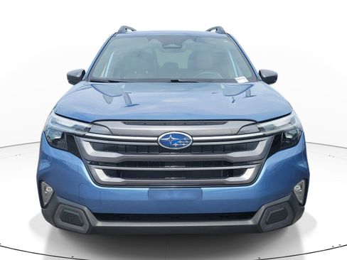 Certified 2025 Subaru Forester Limited AWD/4WD image 2
